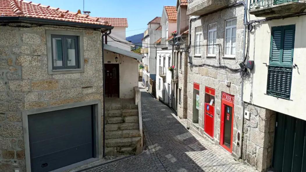 Casa Do Pelourinho - T1 Villa Loriga Exterior photo